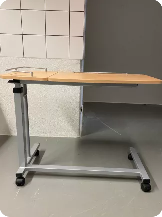 Photo table de lit.png